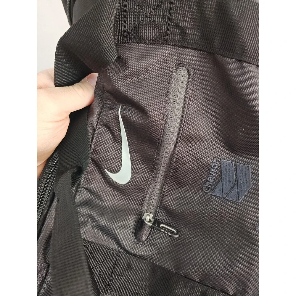 Nike Duffel Bag Black TC0241-010 Embroidered‎ Logo Travel shoe Garage with strap